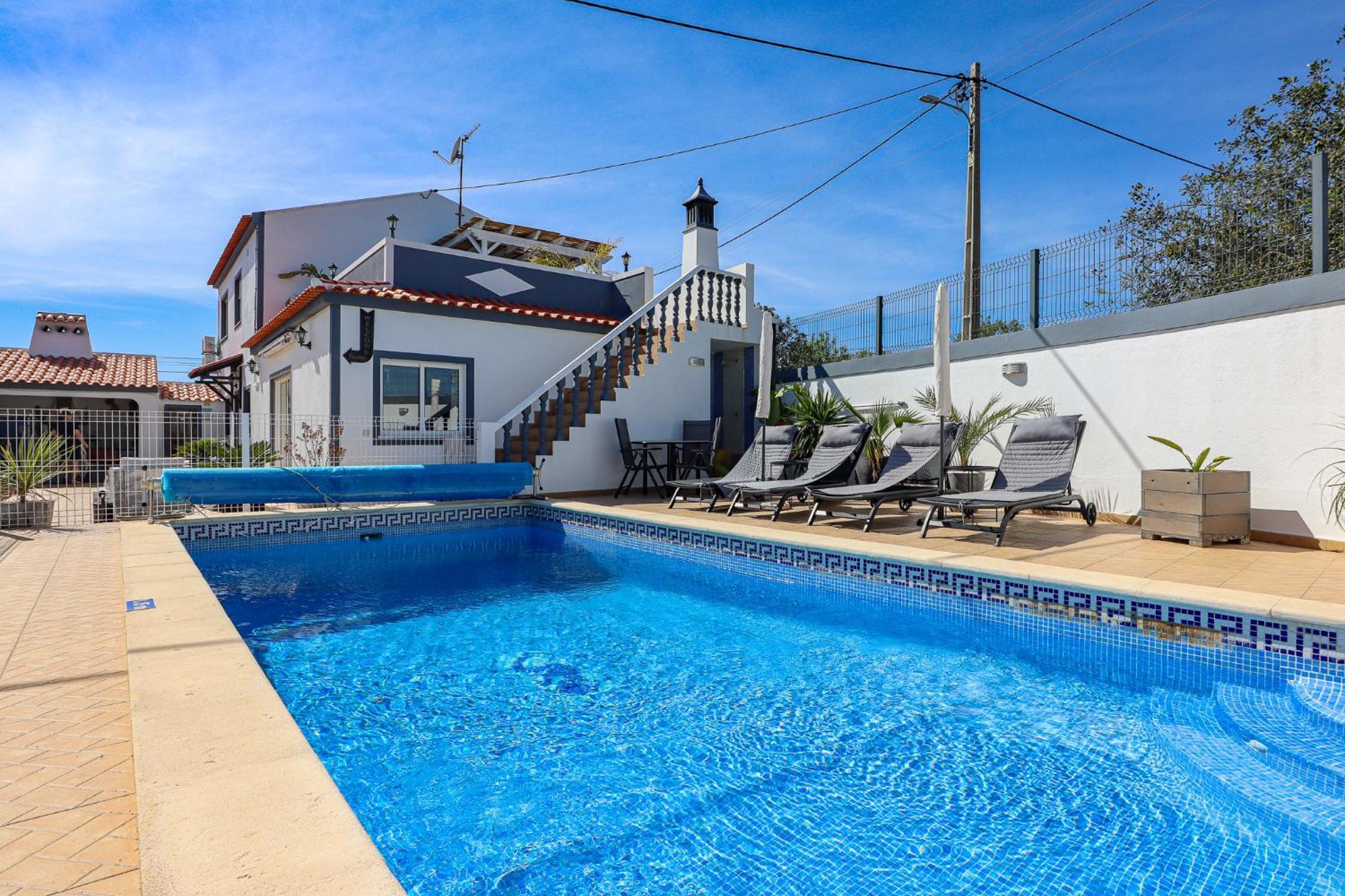אלבופיירה Vila Da Encosta - Private - Heated Swimming Pool - By Bedzy מראה חיצוני תמונה