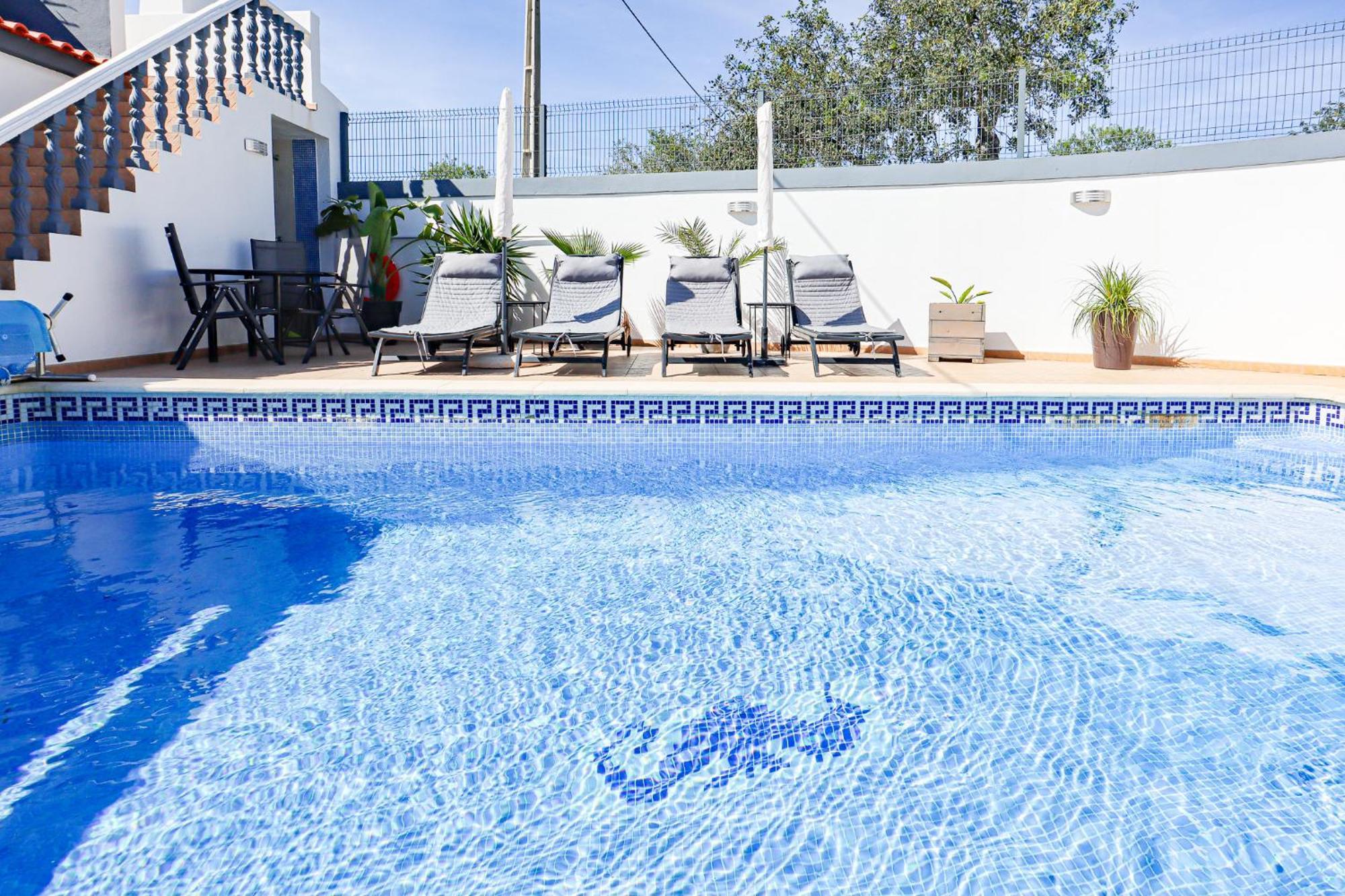 אלבופיירה Vila Da Encosta - Private - Heated Swimming Pool - By Bedzy מראה חיצוני תמונה